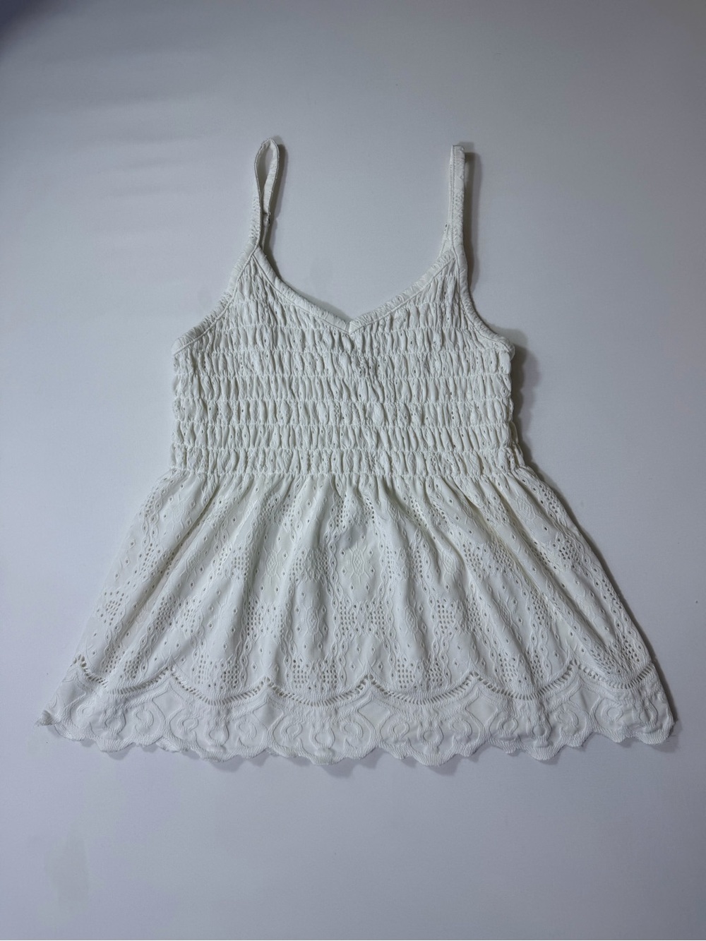 URBAN Romantics White Eyelet Smocked Tank Top Juniors Size XS Women’s XXS